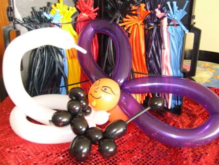 Sculpteurs de ballons, anniversaires, fête de village